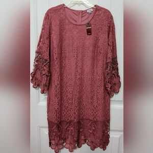 New Rose Lace Women Plus Dress / 2X / Price Dropped